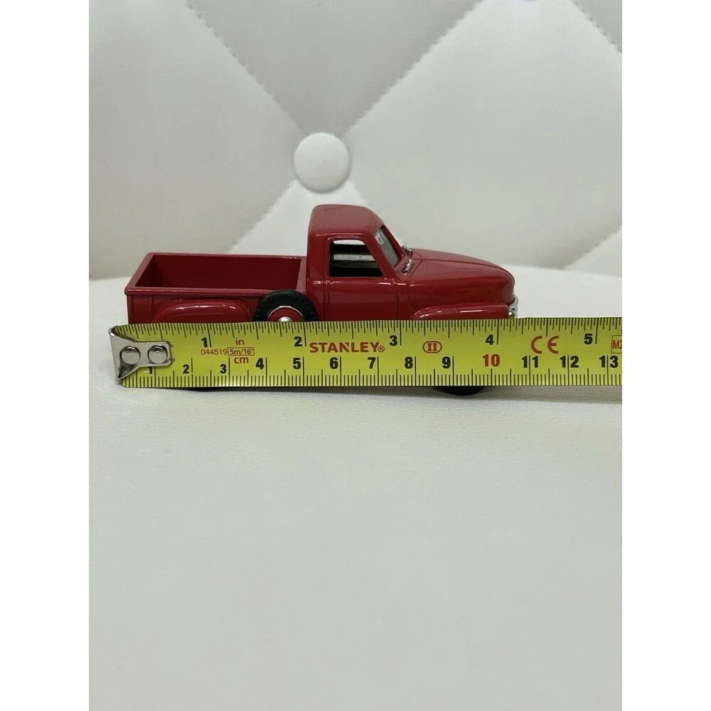 RELIC 1962 Red Pickup Truck Collectible Vehicle Desk Clock Collectible